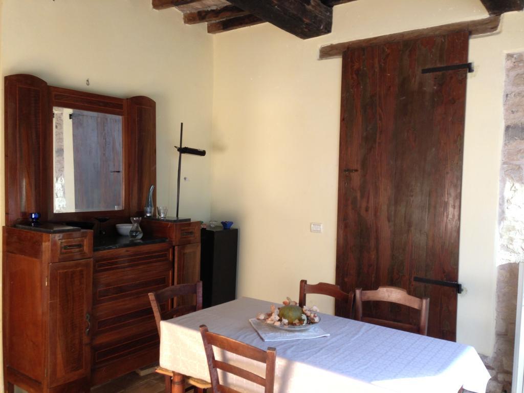 Agriturismo Il Fienile Di Ca Battista Кальи Экстерьер фото