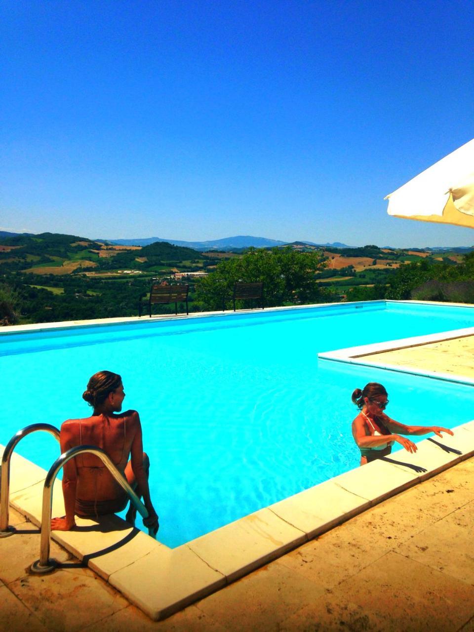 Agriturismo Il Fienile Di Ca Battista Кальи Экстерьер фото