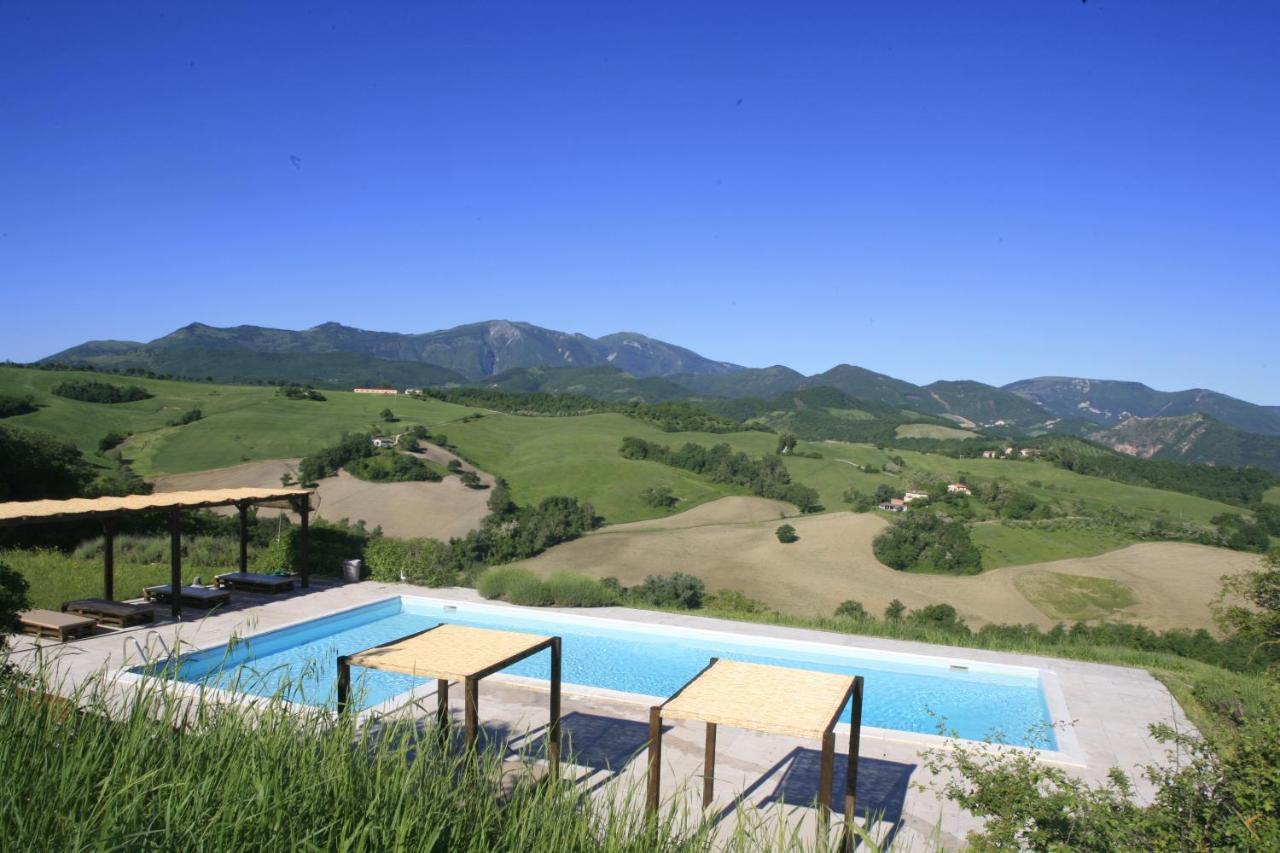 Agriturismo Il Fienile Di Ca Battista Кальи Экстерьер фото